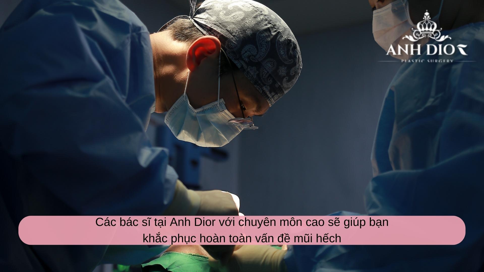 Nâng mũi hếch