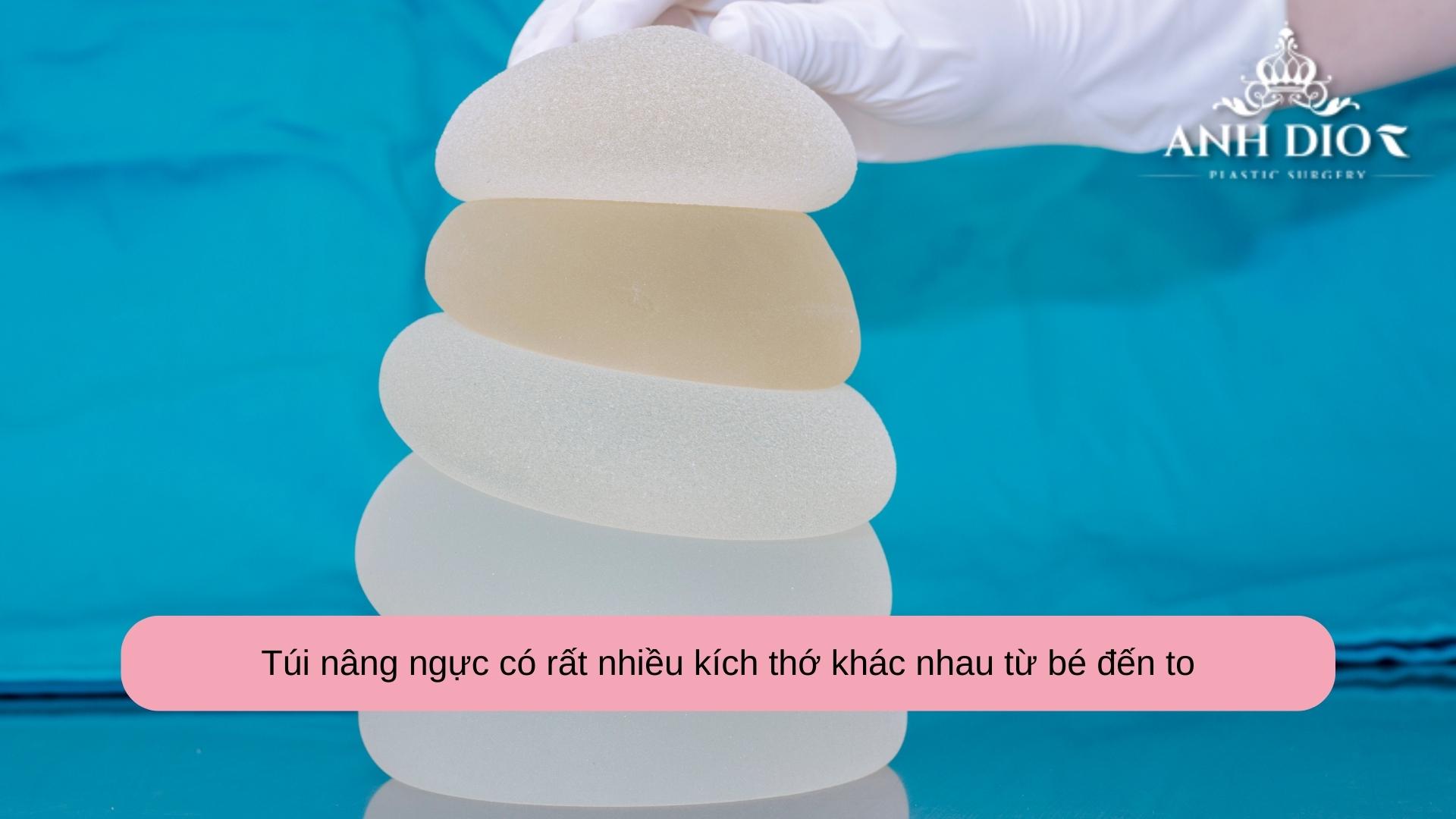 Size nâng ngực nhỏ nhất