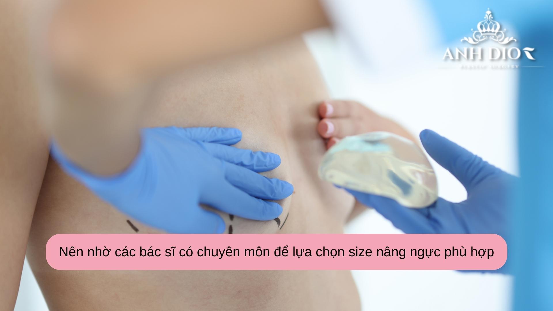 Size nâng ngực nhỏ nhất